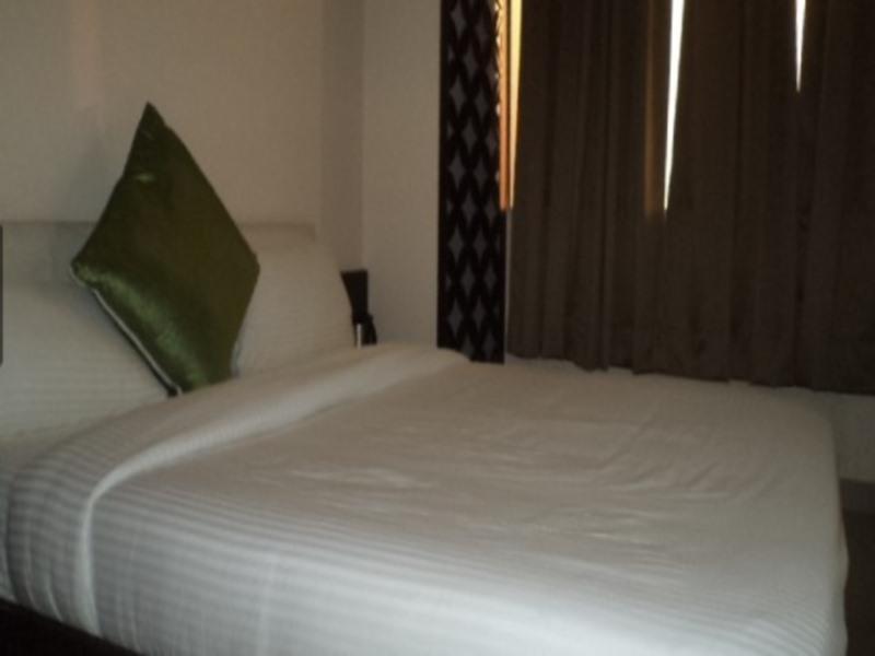 Hotel R K International Lucknow Ngoại thất bức ảnh