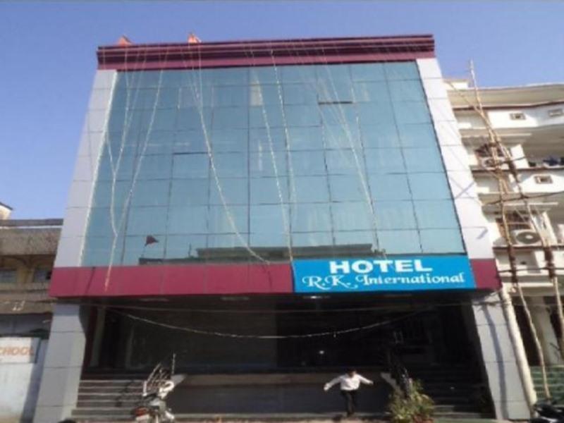 Hotel R K International Lucknow Ngoại thất bức ảnh